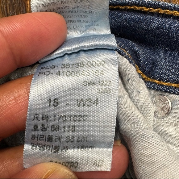 Women’s 18 Signature by Levi Strauss Dark Blue Ankle Jeans Casual - Picture 6 of 8